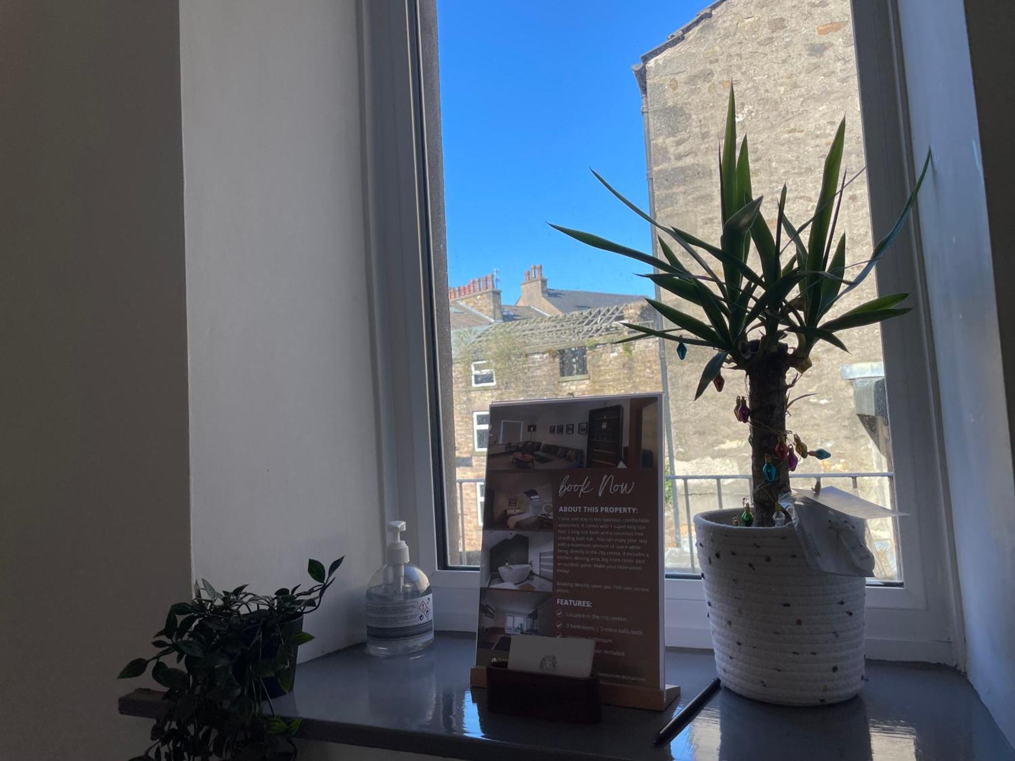 Spacious City Centre Property Lancaster Extérieur photo